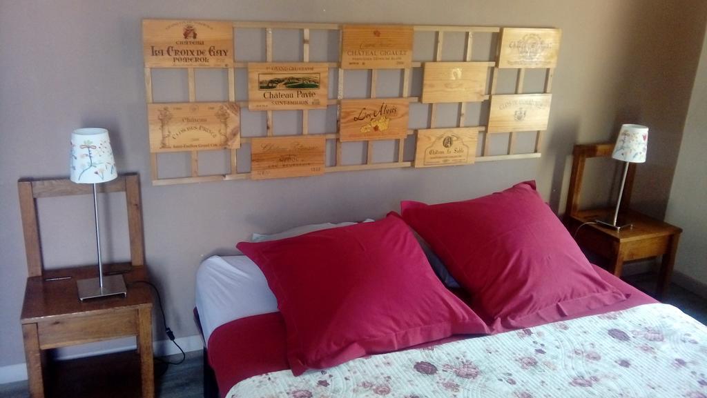 La Petite Madeleine Hotel Castillon-la-Bataille Kültér fotó