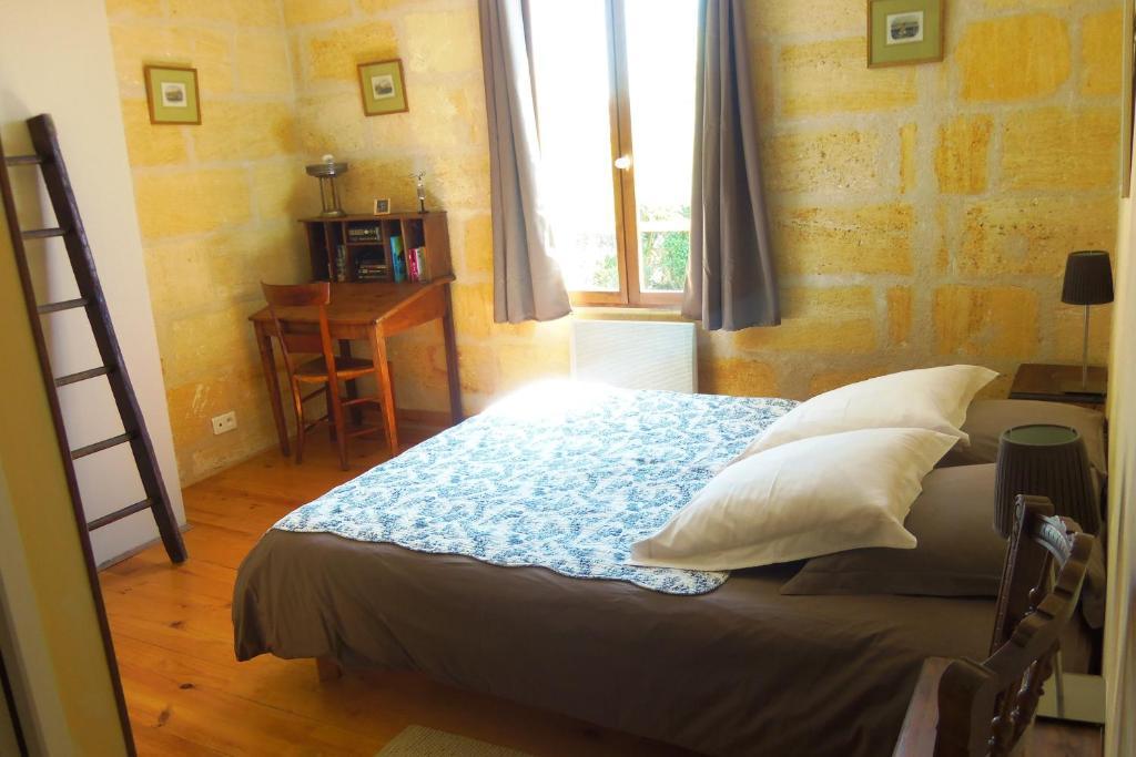 La Petite Madeleine Hotel Castillon-la-Bataille Kültér fotó